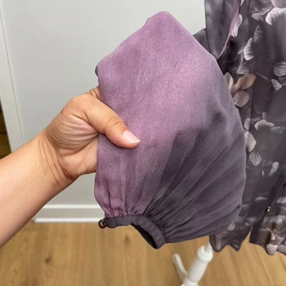 Roberto Cavalli Silk Chiffon Blouse Top Womens 44 Large Purple Floral Coquette